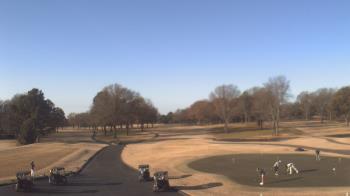 Weather camera view of Windyke Country Club.