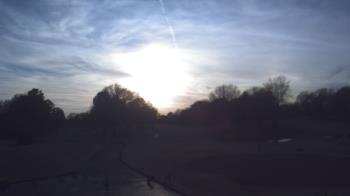 Weather camera view of Windyke Country Club.