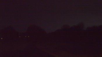 Weather camera view of Windyke Country Club.