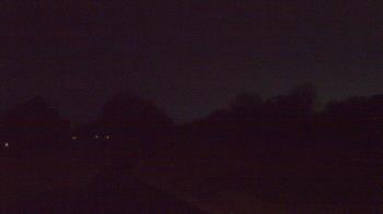 Weather camera view of Windyke Country Club.