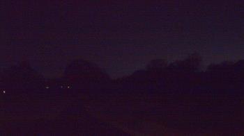 Weather camera view of Windyke Country Club.