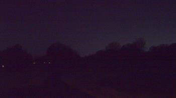 Weather camera view of Windyke Country Club.