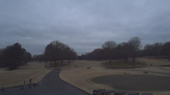 Weather camera view of Windyke Country Club.