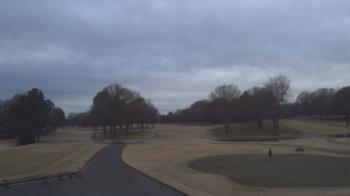 Weather camera view of Windyke Country Club.