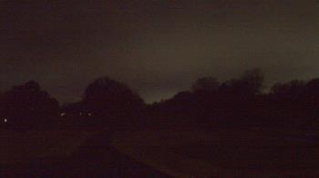 Weather camera view of Windyke Country Club.