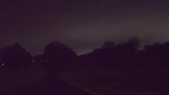 Weather camera view of Windyke Country Club.