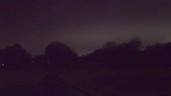 Weather camera view of Windyke Country Club.