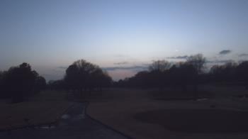 Weather camera view of Windyke Country Club.