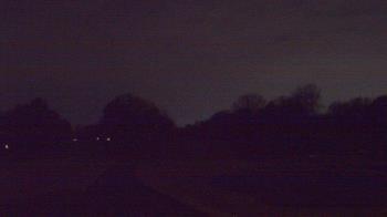 Weather camera view of Windyke Country Club.