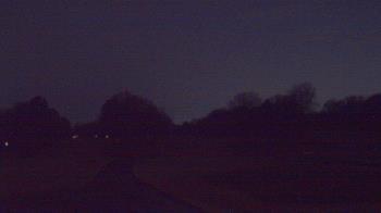 Weather camera view of Windyke Country Club.