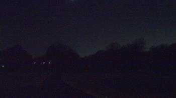 Weather camera view of Windyke Country Club.