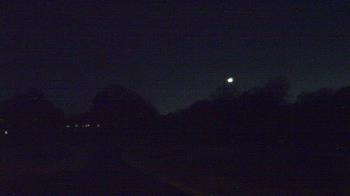 Weather camera view of Windyke Country Club.