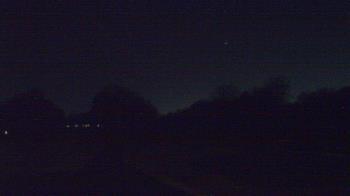 Weather camera view of Windyke Country Club.
