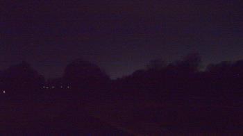 Weather camera view of Windyke Country Club.