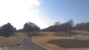Weather camera view of Windyke Country Club.
