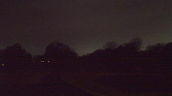 Weather camera view of Windyke Country Club.