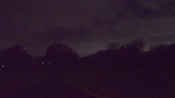 Weather camera view of Windyke Country Club.