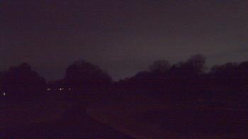 Weather camera view of Windyke Country Club.