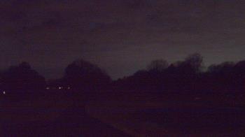 Weather camera view of Windyke Country Club.