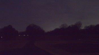 Weather camera view of Windyke Country Club.