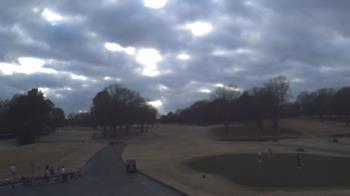 Weather camera view of Windyke Country Club.