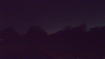 Weather camera view of Windyke Country Club.