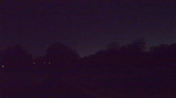 Weather camera view of Windyke Country Club.