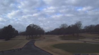 Weather camera view of Windyke Country Club.