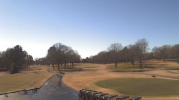 Weather camera view of Windyke Country Club.