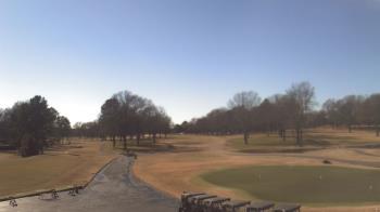 Weather camera view of Windyke Country Club.