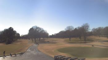 Weather camera view of Windyke Country Club.