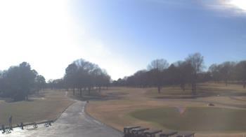 Weather camera view of Windyke Country Club.