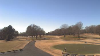Weather camera view of Windyke Country Club.
