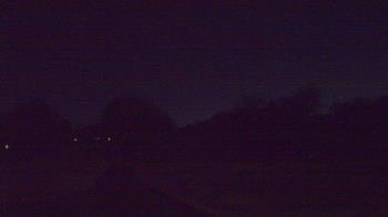 Weather camera view of Windyke Country Club.