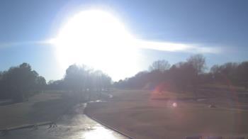 Weather camera view of Windyke Country Club.