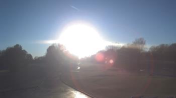 Weather camera view of Windyke Country Club.