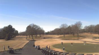 Weather camera view of Windyke Country Club.
