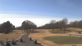 Weather camera view of Windyke Country Club.