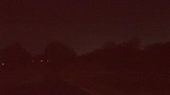 Weather camera view of Windyke Country Club.