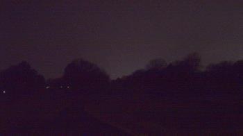 Weather camera view of Windyke Country Club.