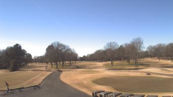 Weather camera view of Windyke Country Club.