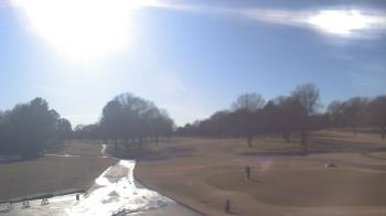 Weather camera view of Windyke Country Club.