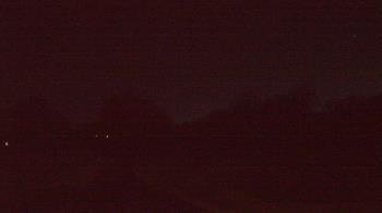 Weather camera view of Windyke Country Club.