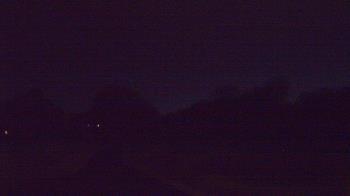 Weather camera view of Windyke Country Club.