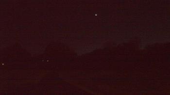 Weather camera view of Windyke Country Club.