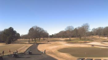 Weather camera view of Windyke Country Club.