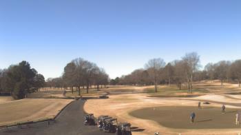 Weather camera view of Windyke Country Club.