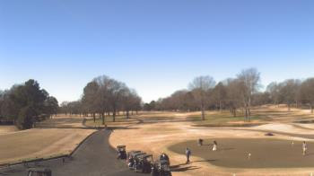 Weather camera view of Windyke Country Club.