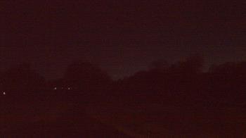 Weather camera view of Windyke Country Club.