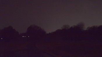 Weather camera view of Windyke Country Club.